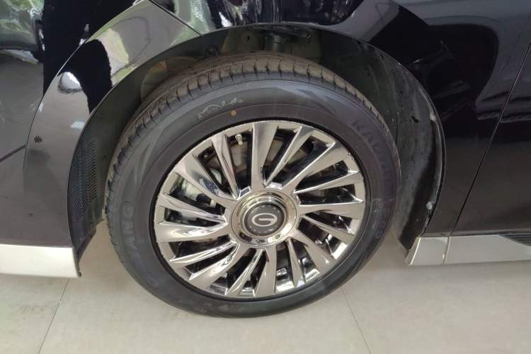 Used GAC Trumpchi M8 2023 Zongshi Series Dual-Motor Supreme Edition