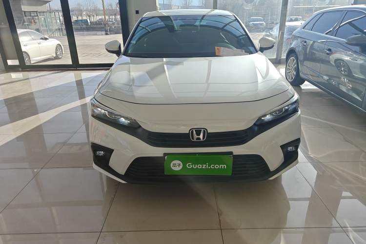 Used Honda Civic 2023 240TURBO CVT Dynamic Edition
