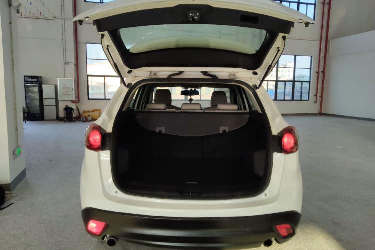 Used Mazda CX-5 2013 2.0L Manual Two-Wheel Drive Comfort Version
