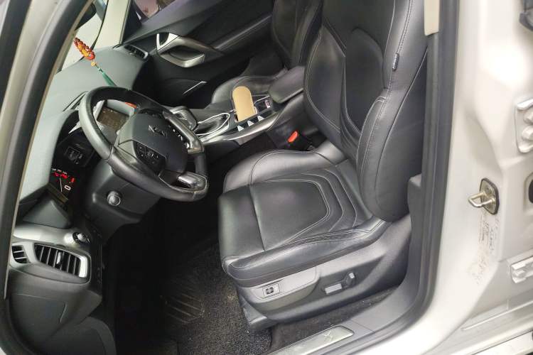 Used DS 5 2015 1.6T Luxury Edition THP160 Left Front Seat