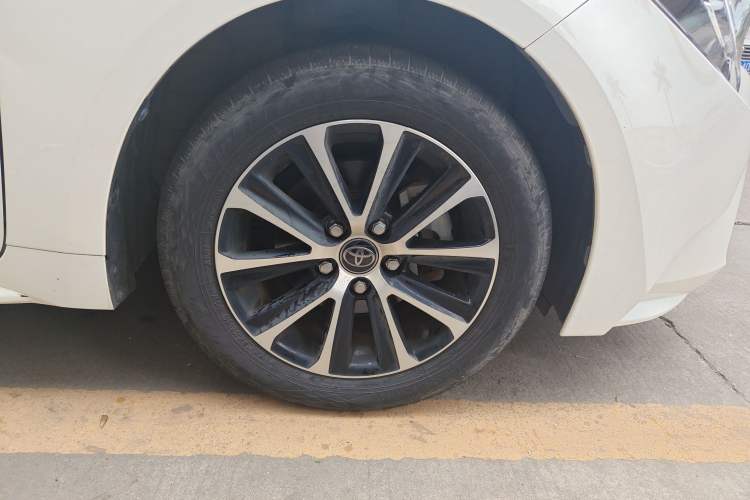 Used Toyota Levin 2023 TNGA 1.5L CVT Progressive Edition Right Front Wheel Hub