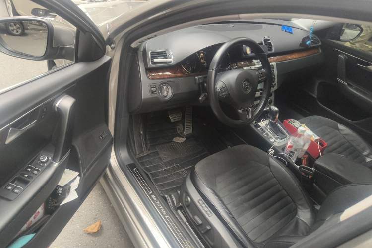 Used Volkswagen Magotan 2012 Travel Edition 2.0 TSI Comfort Version