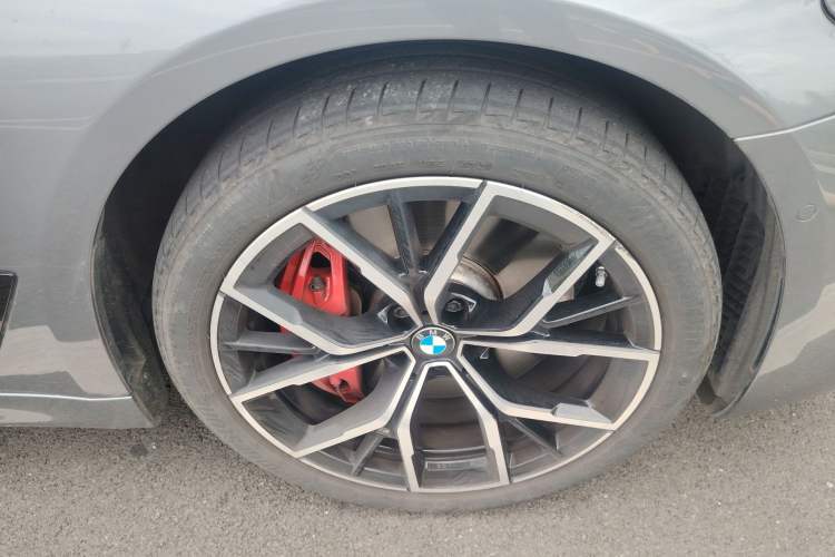 Used BMW 5 Series 2022 Restyled 540i Luxury Edition M Sport Package