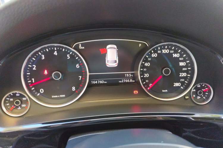 Used Volkswagen Touareg 2017 3.0 TSI Touareg Model Instrument Cluster