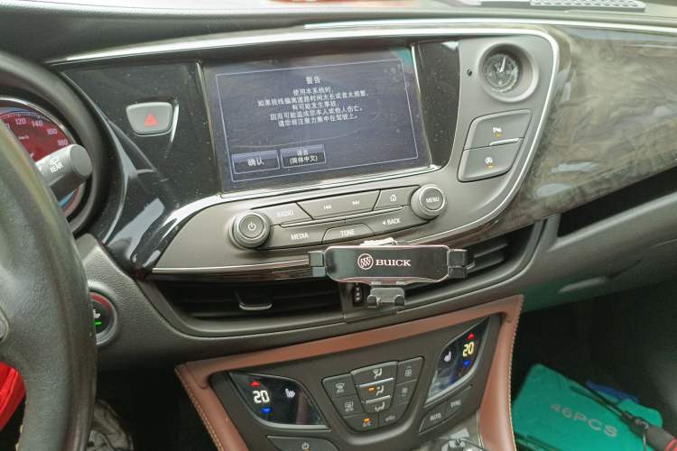 Used Buick Envision 2014 28T Four-Wheel Drive Elite Model Audio And AC Panel