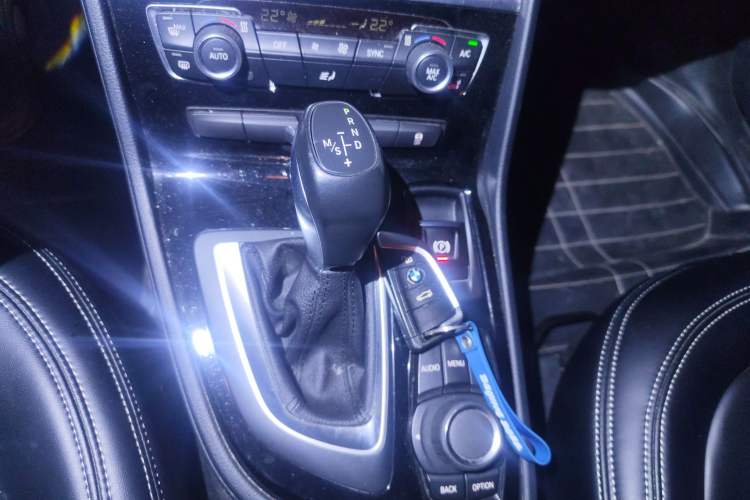 Used BMW 2 Series Gran Tourer 2015 218i Leading Model Gear Lever