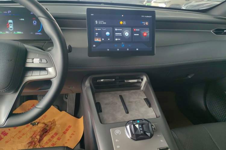 Used BYD Qin PLUS 2025 DM-i Smart Drive 55KM Leading Model