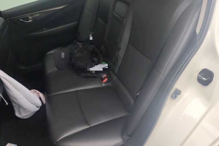 Used Infiniti Q50L 2018 2.0T Comfort Edition China VI Standard
