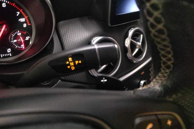 Used Mercedes-Benz GLA 2018 GLA 200 Fashion Model