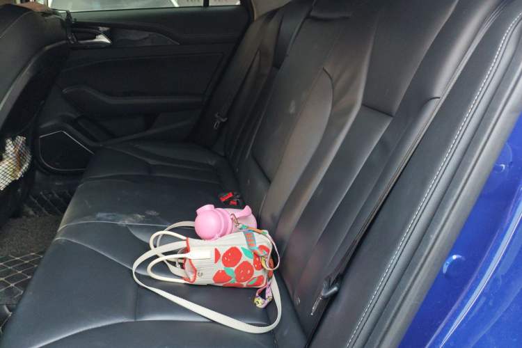 Used Hongqi H5 2019 30TD Dynamic Edition
