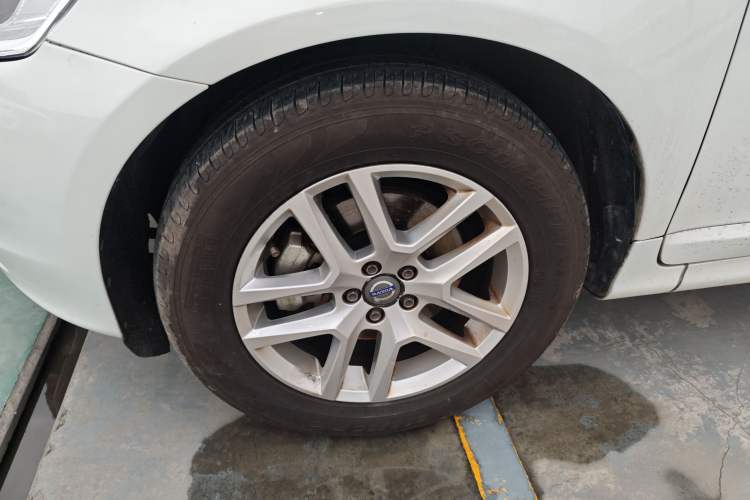 Used Volvo XC60 2017 T5 Smart Upgrade Edition