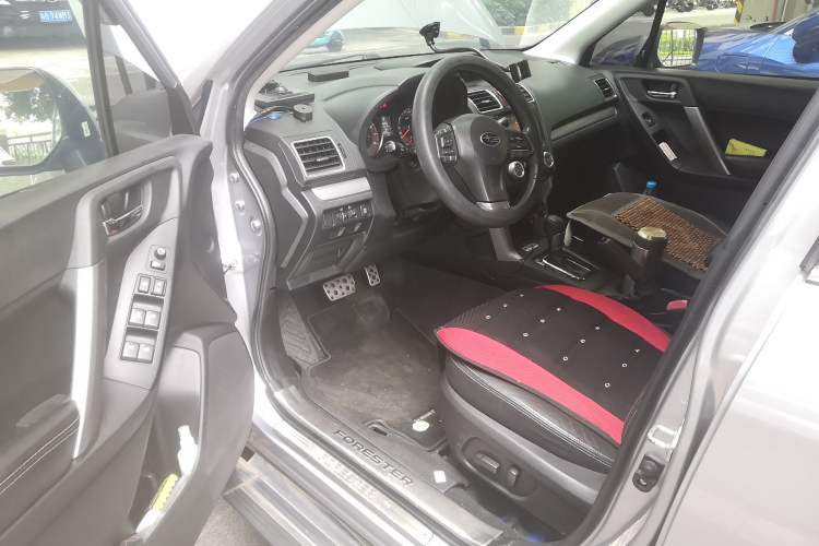 Used Subaru Forester 2015 2.0i Special Edition Commemorative Model Driver Seat