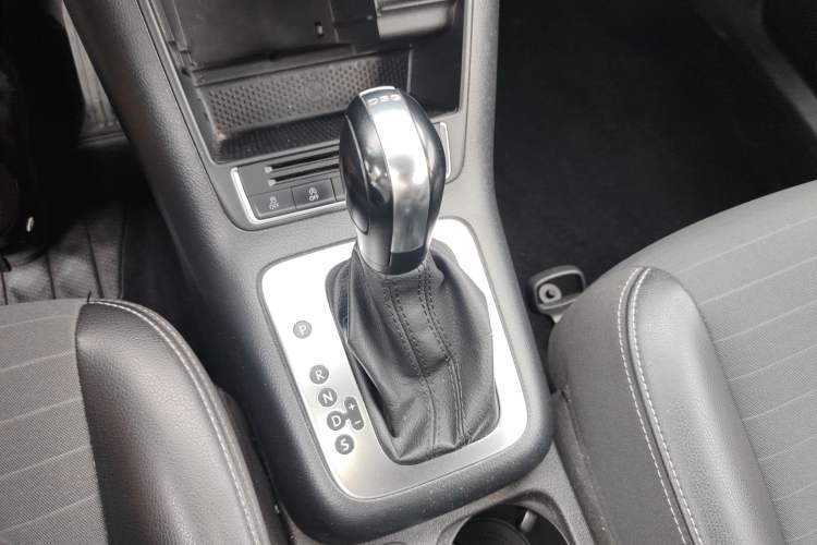 Used Volkswagen Tiguan 2016 280TSI Automatic Two-Wheel-Drive Silk Road Style Edition