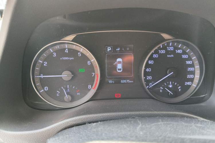 Used Hyundai Elantra (6th Generation / Lingdong) 2016 1.6L Automatic ZhiXuan – Elite Version