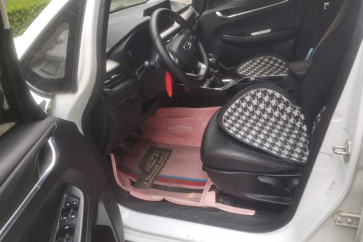 Used Geely Auto Vision X3 2021 PRO 1.5L Manual Elite Model Left Front Seat