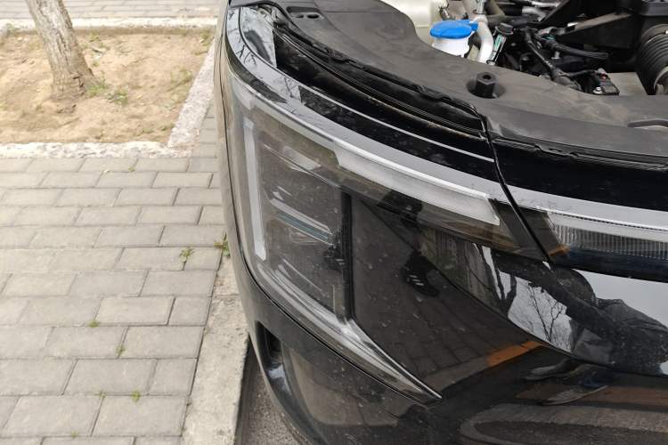 Used JETOUR Shanhai L7 Plus 2025 Model 220km Flagship 7-seater Right Front Headlight