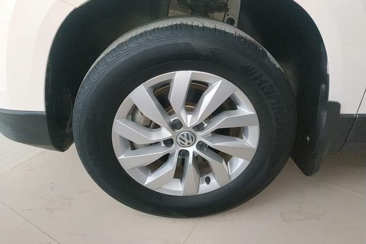 Used Volkswagen Tharu 2020 280TSI Two-Wheel Drive Trend Edition China VI Standard Exterior 4