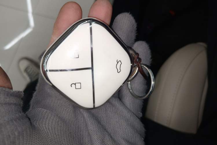 Used Wuling Bingo PLUS 2024 401 km Range 5-Seater Version
