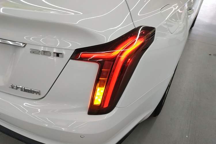 Used Cadillac CT5 2021 Revised 28T Luxury Version
