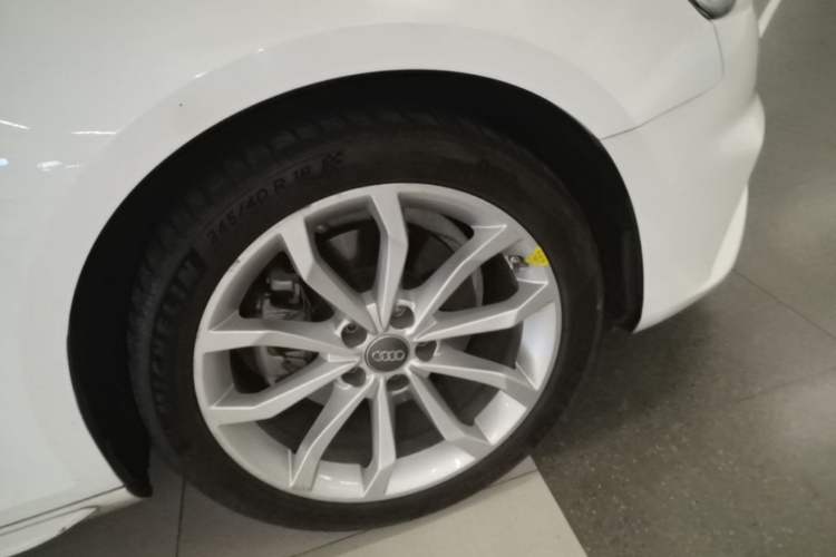 Used Audi A4L 2018 30th Anniversary Edition 40 TFSI Fashion Model