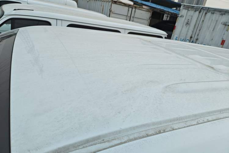 Used SAIC MAXUS Xintu V70 2023 2.0T Elite Edition Automatic Long Wheelbase Low Roof – 6/7 Seats