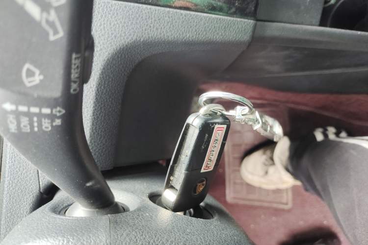 Used Skoda Rapid Spaceback 2014 1.6L Automatic Enjoyment Edition Interior 1