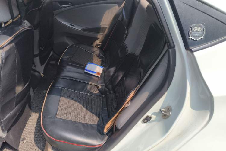 Used Hyundai Verna (older generation) 2014 1.4L Manual Smart GLS Trim
