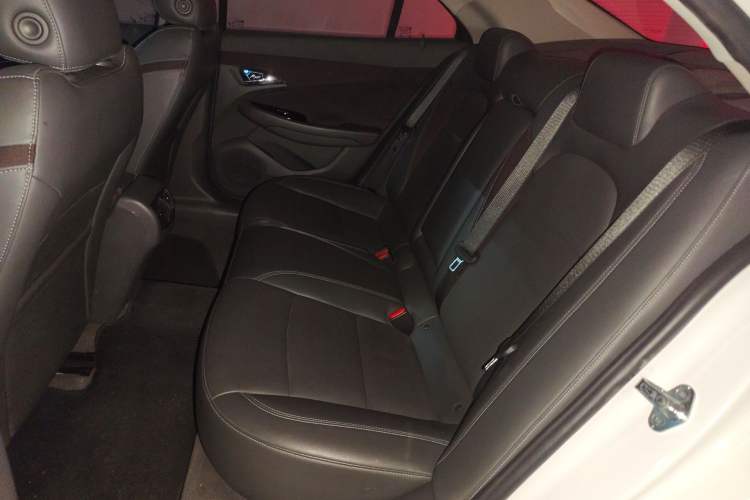 Used Chevrolet Malibu 2016 2.0L Automatic Luxury Edition Left Rear Seat