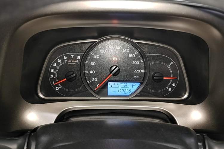 Used Toyota RAV4 2015 2.0L CVT Two-Wheel Drive Fashion Edition Instrument Cluster
