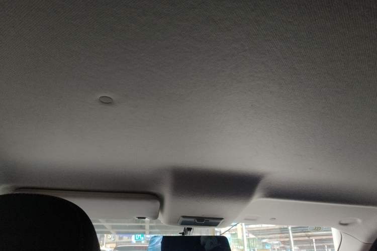 Used CHANGAN OSHAN X70A 2020 1.5L Manual Base Version Headliner