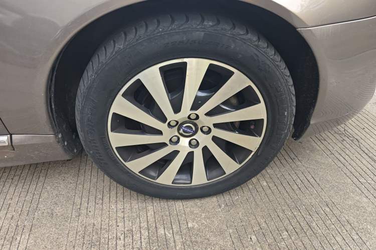 Used Volvo S80L 2014 2.0T T5 Intelligent Luxury Edition