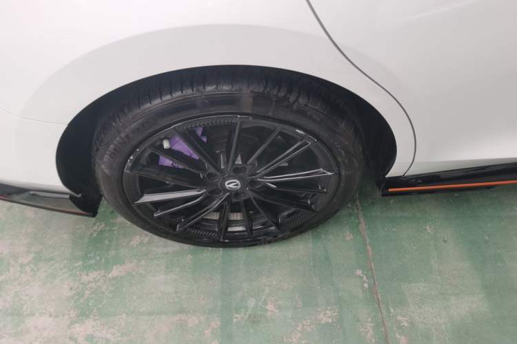 Used CHANGAN UNI-V 2023 2.0T Leading-Speed Edition