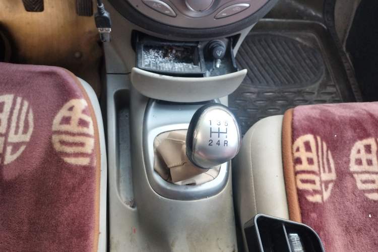 Used JAC Group Refine M2 2010 1.8L MT Comfort Model
