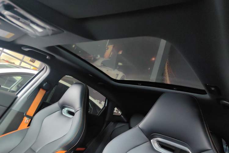 Used Changan UNI-V 2023 1.5T Prestige Model