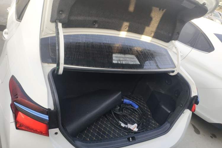 Used Toyota Corolla Hybrid E+ 2019 1.8L E-CVT Leading Edition