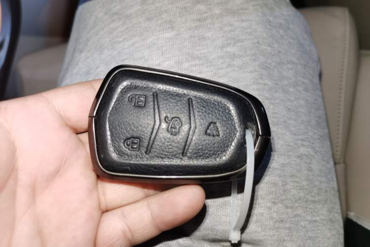 Used Cadillac XTS 2015 28T Comfort Model Interior 1