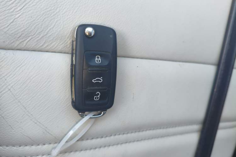 Used Volkswagen Cross Lavida 2017 230TSI DSG Luxury Edition