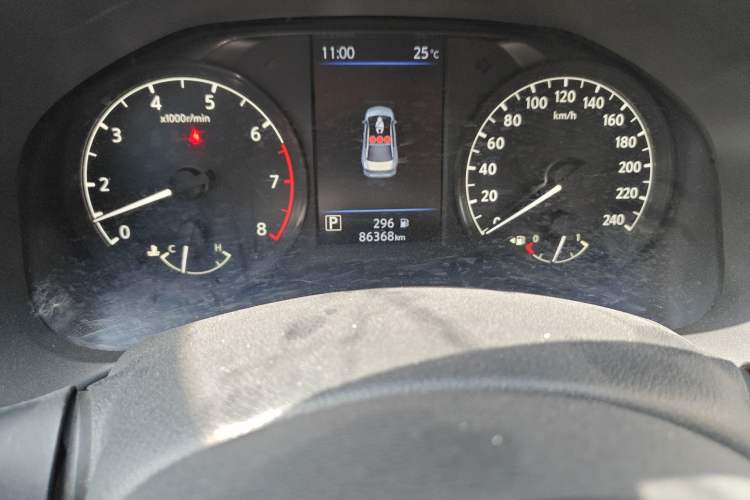 Used Nissan Teana 2020 2.0L XL Comfort Edition Odometer Close Up