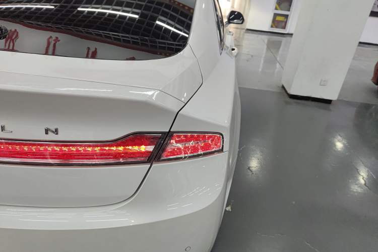 Used Lincoln MKZ 2017 2.0T Luxury Edition