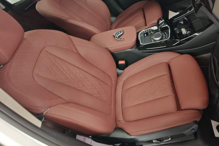 Used BMW X3 2023 xDrive25i M Sport Package