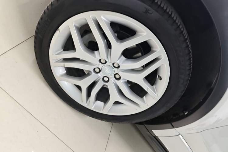 Used Land Rover Range Evoque 2017 2.0T HSE DYNAMIC All-Wheel Drive Edition
