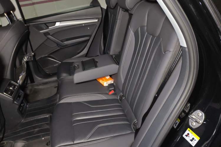 Used Audi Q5L 2021 45 TFSI Luxury Dynamic Edition Left Rear Seat