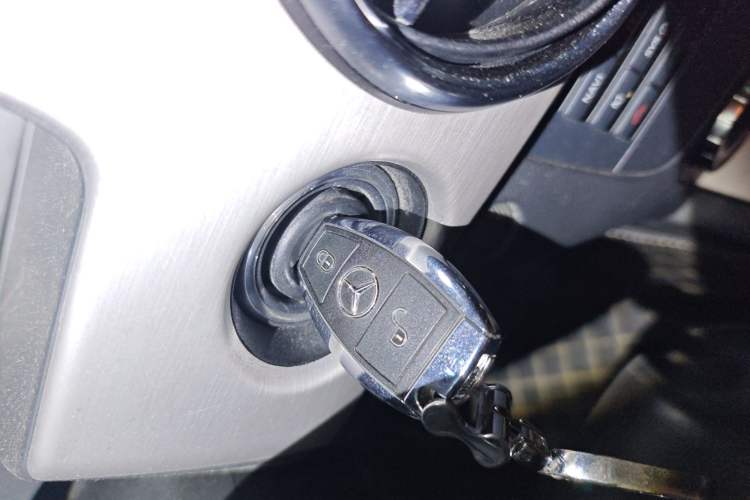 Used Mercedes-Benz GLK-Class 2014 GLK 260 4MATIC Dynamic Model Vehicle Key