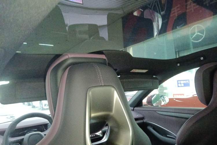 Used Xiaomi Auto SU7 2024 Rear-Drive Long-Range Intelligent Driving Version