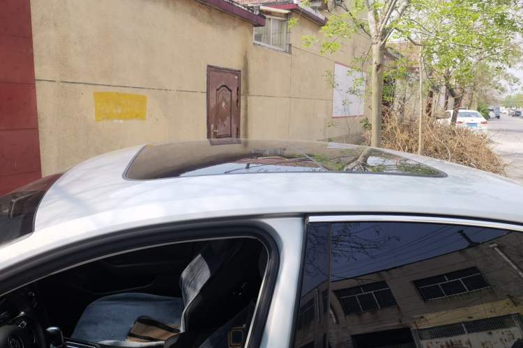 Used Volkswagen Magotan 2018 330TSI DSG Advanced Model Roof