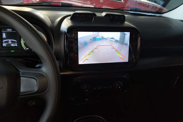 Used Roewe Clever 2022 311km QiQi BoBo Edition