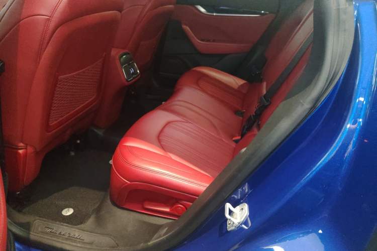 Used Maserati Levante 2018 3.0T Standard Edition Left Rear Seat