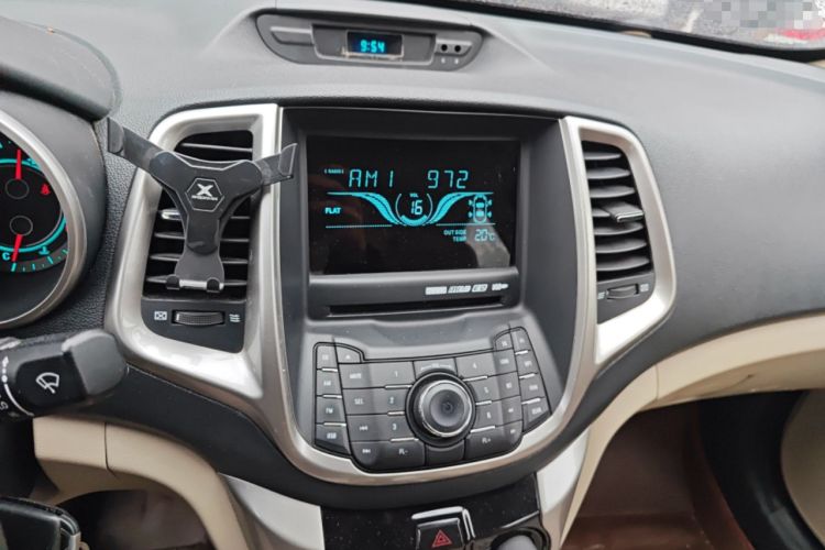 Used CHANGAN Eado 2012 1.6L Manual Luxury Model China IV Standard Audio And AC Panel