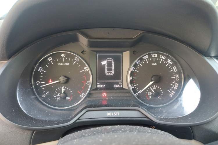 Used Skoda Octavia 2015 1.6L Manual Yijun Edition Instrument Cluster