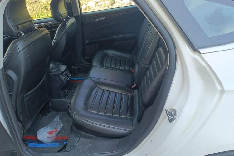 Used Ford Mondeo 2013 2.0L GTDi 200 Fashion Edition
